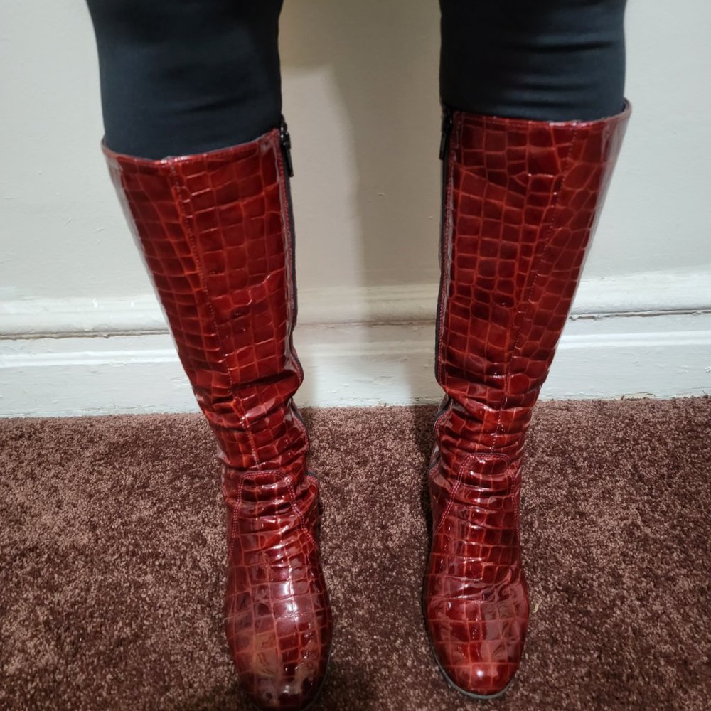 La Canadienne  Cherry Red Mebelle Knee High Boots 6.5 EUC